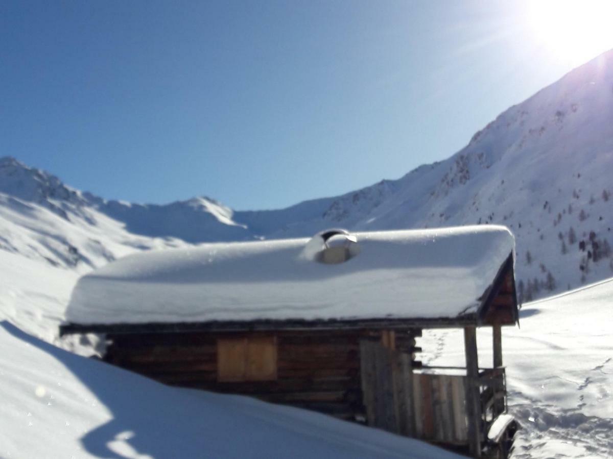 Apart Bergzeit Nauders Buitenkant foto